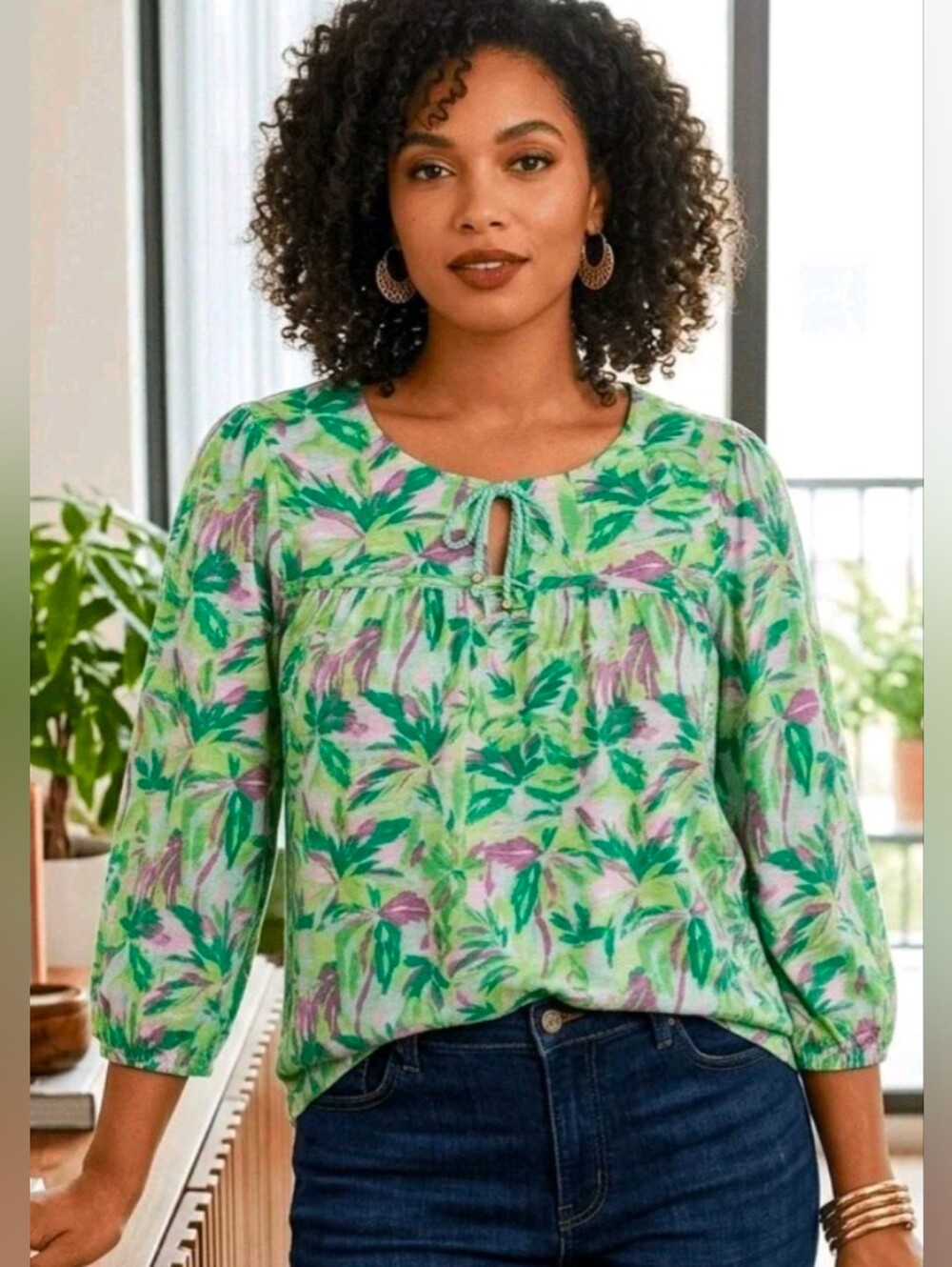 Stella Parker M Top Green Tropical Palm 3/4 Sleeve Tie Front Pullover Stretch